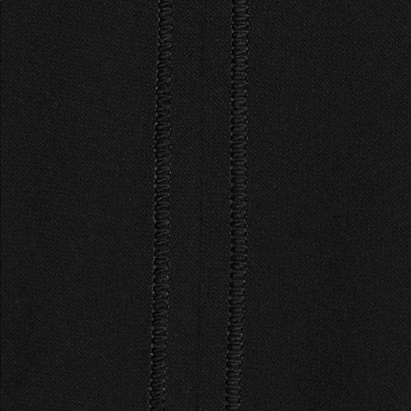 Lululemon On The Fly Skirt - Picture 5 of 6